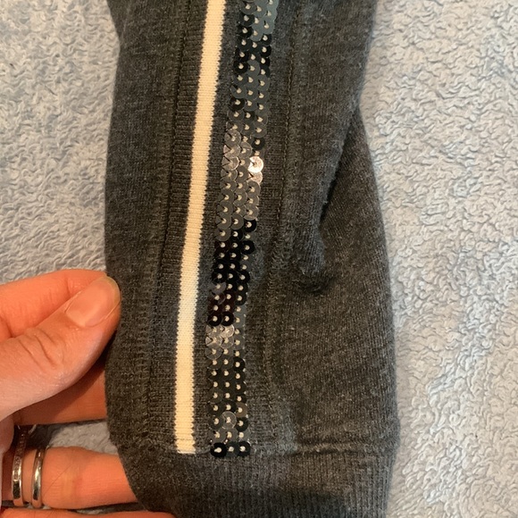 Victorias secret hoodie - Picture 4 of 8